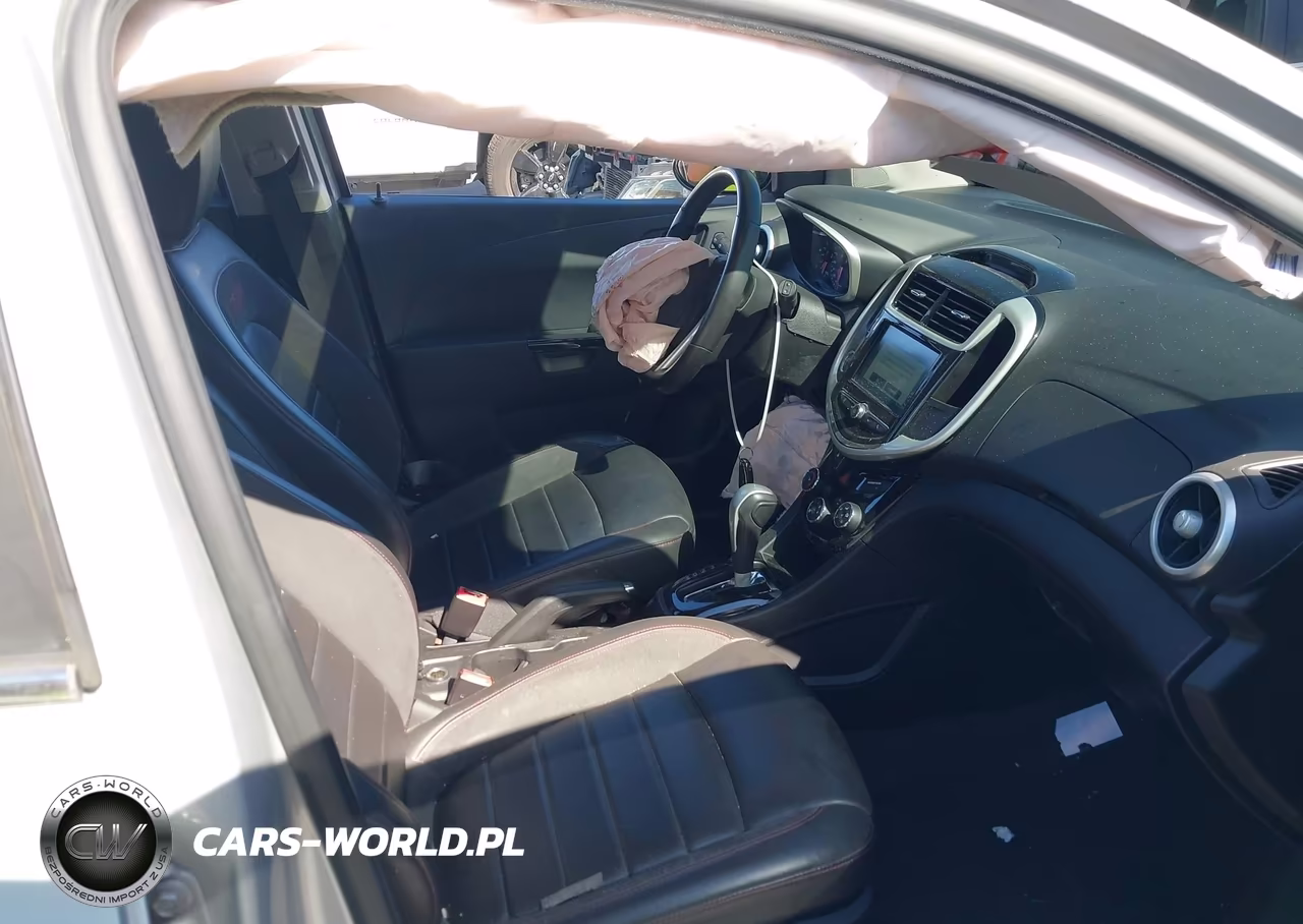 2017 Chevrolet Sonic Premier Auto VIN:1G1JF6SB7H4129015 - 5
