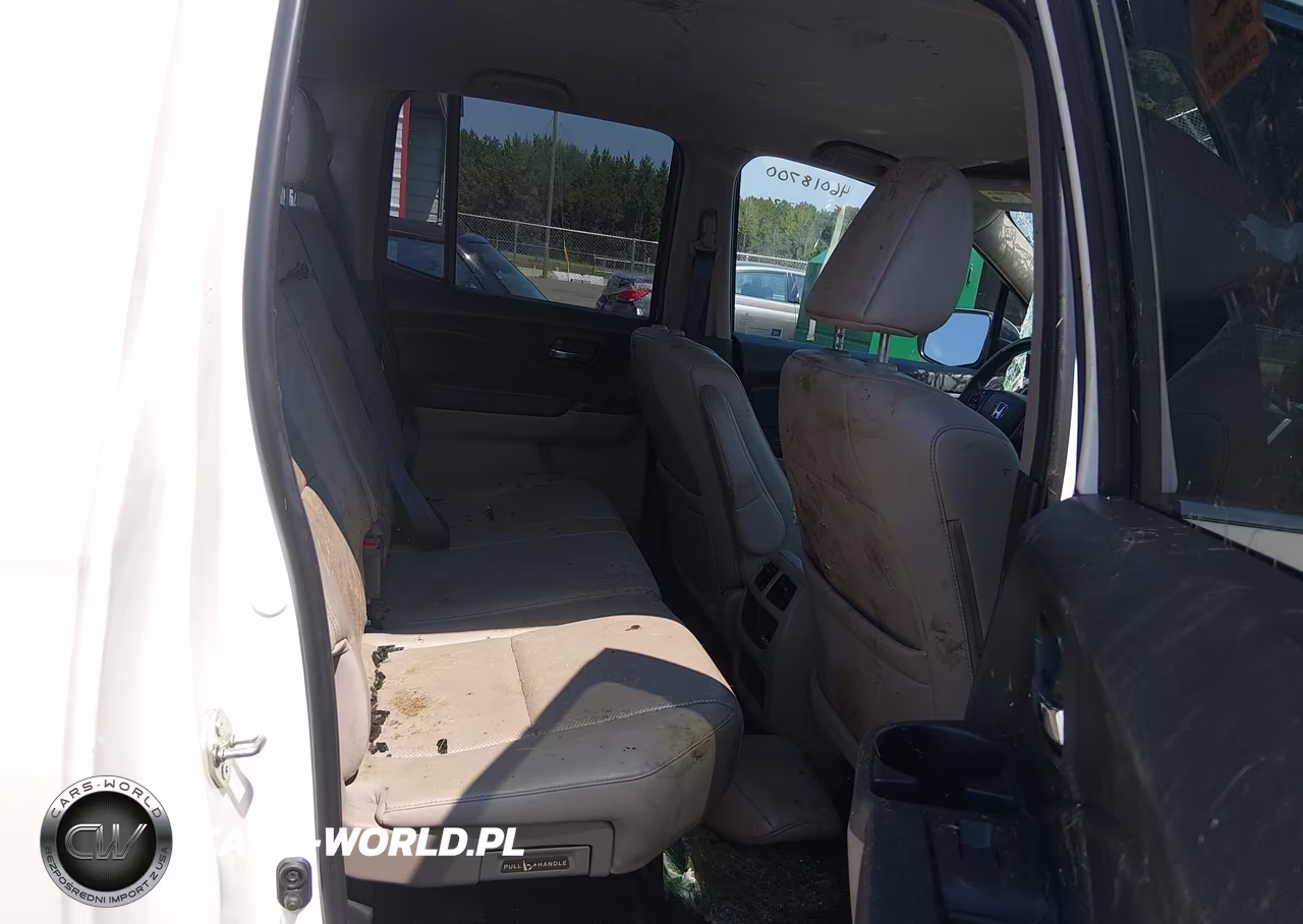 2017 Honda Ridgeline Rtl-T VIN:5FPYK3F66HB016217 - 8