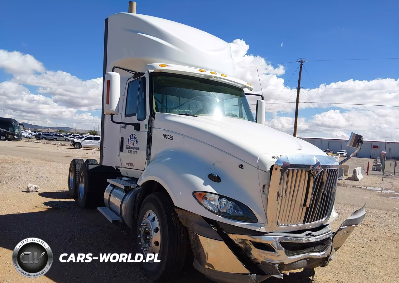 2011 International Prostar Premium – zdjęcie 1 z 14