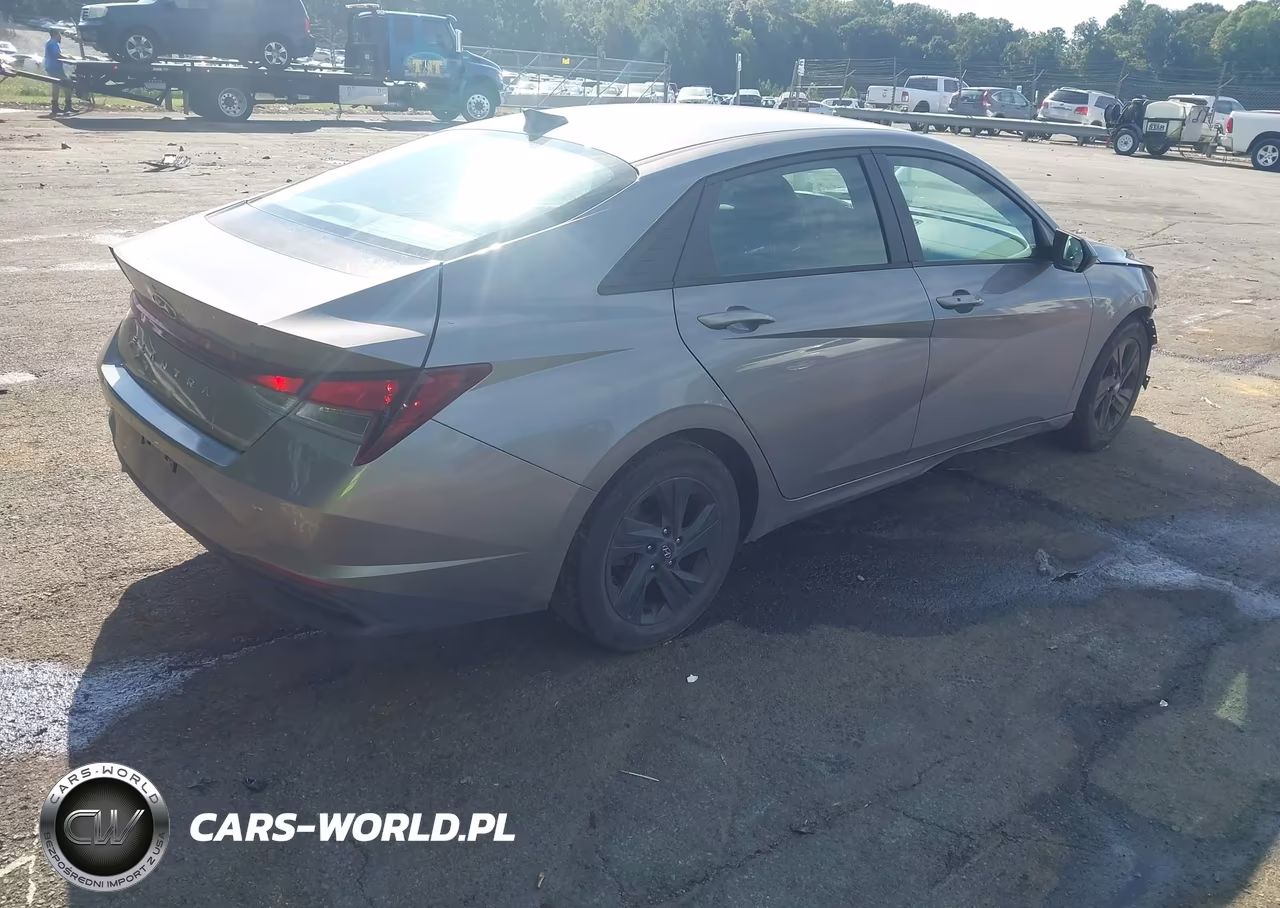 2021 Hyundai Elantra Sel VIN:KMHLS4AG5MU092680 - 4