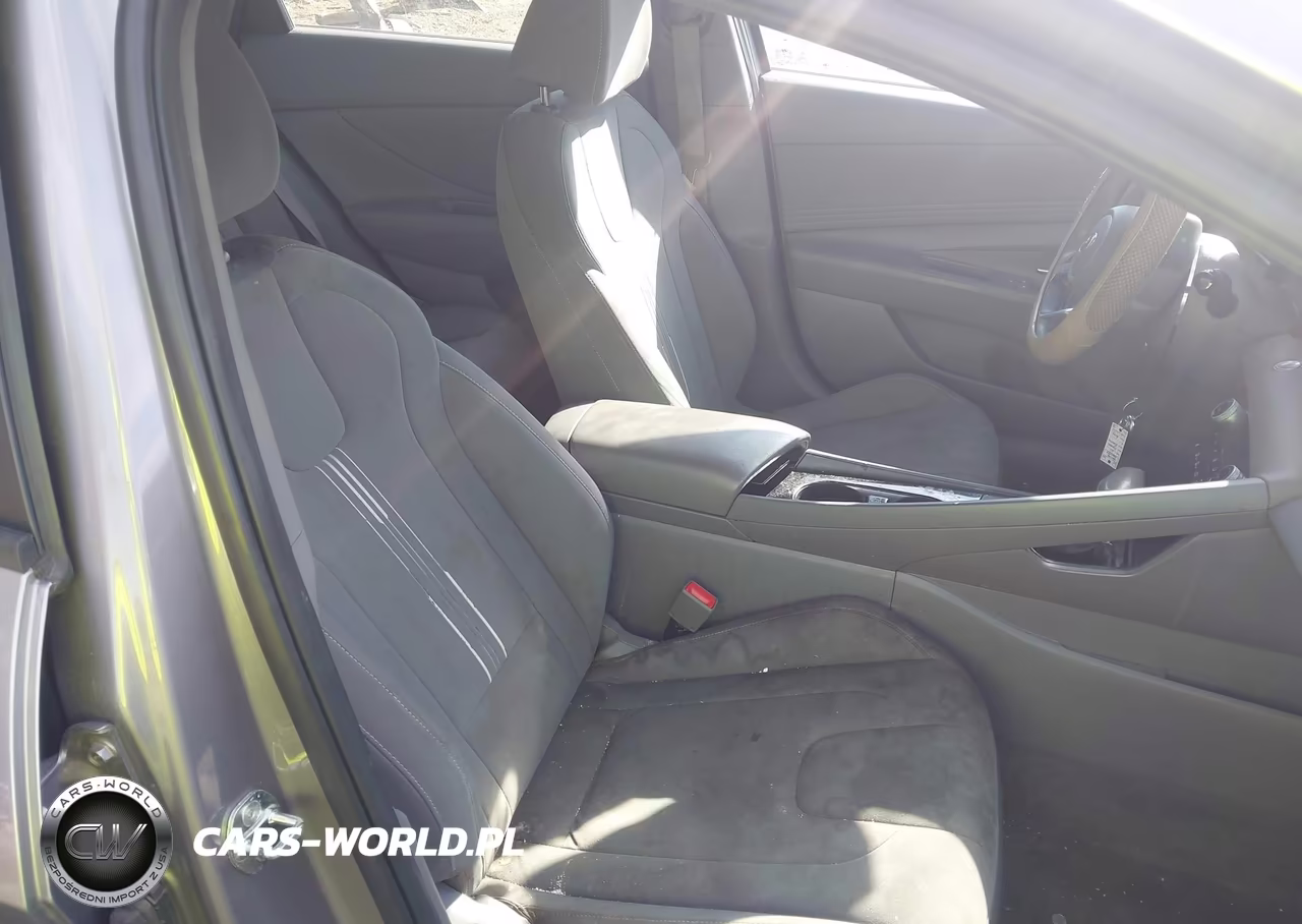 2021 Hyundai Elantra Sel VIN:KMHLS4AG5MU092680 - 5