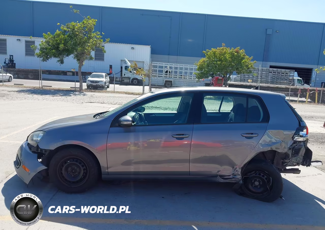 2014 Volkswagen Golf 2.5L VIN:WVWDB7AJ3EW000977 - 14