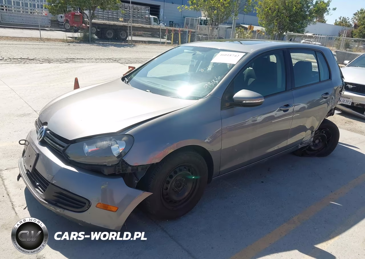 2014 Volkswagen Golf 2.5L VIN:WVWDB7AJ3EW000977 - 2