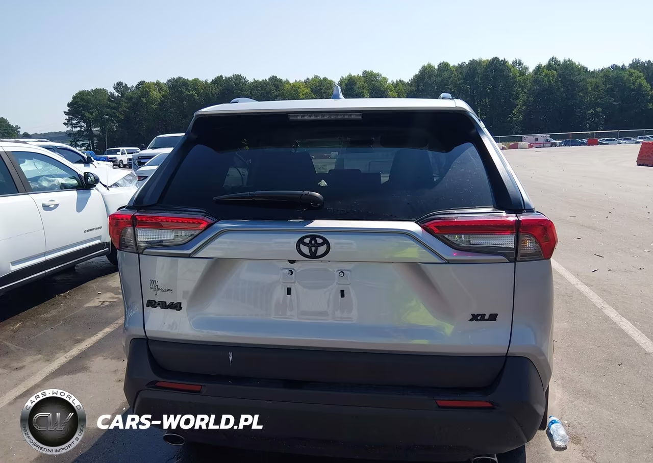 2025 Toyota Rav4 Xle VIN:2T3W1RFVXSW371342 - 15