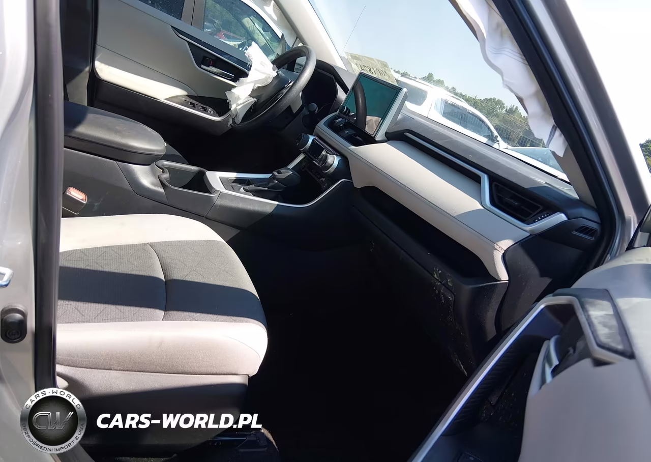 2025 Toyota Rav4 Xle VIN:2T3W1RFVXSW371342 - 5