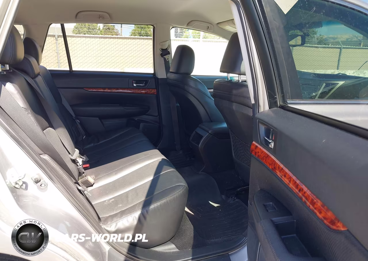 2011 Subaru Outback 2.5I Limited VIN:4S4BRCJC2B3350767 - 8