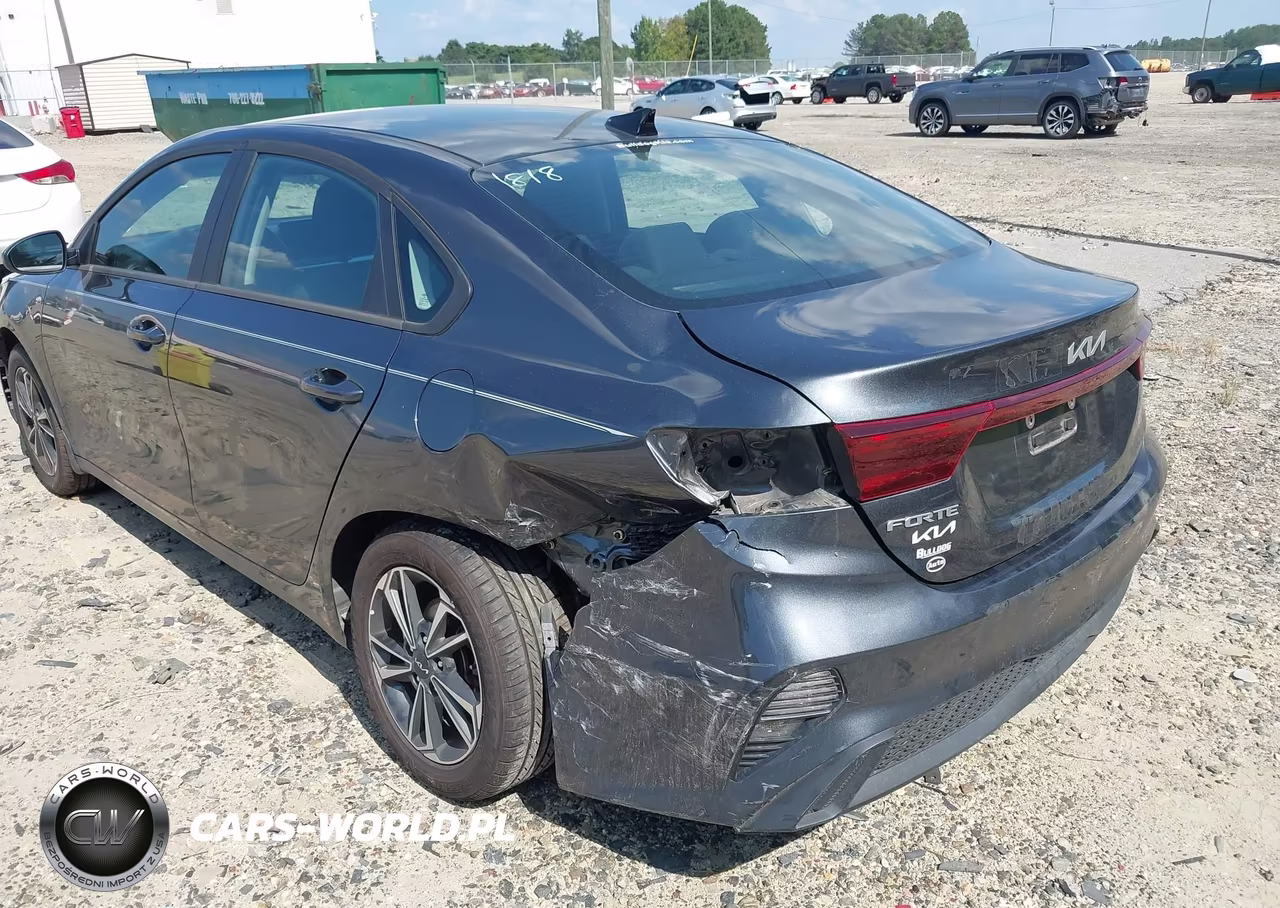 2024 Kia Forte Lxs VIN:3KPF24AD5RE831818 - 19