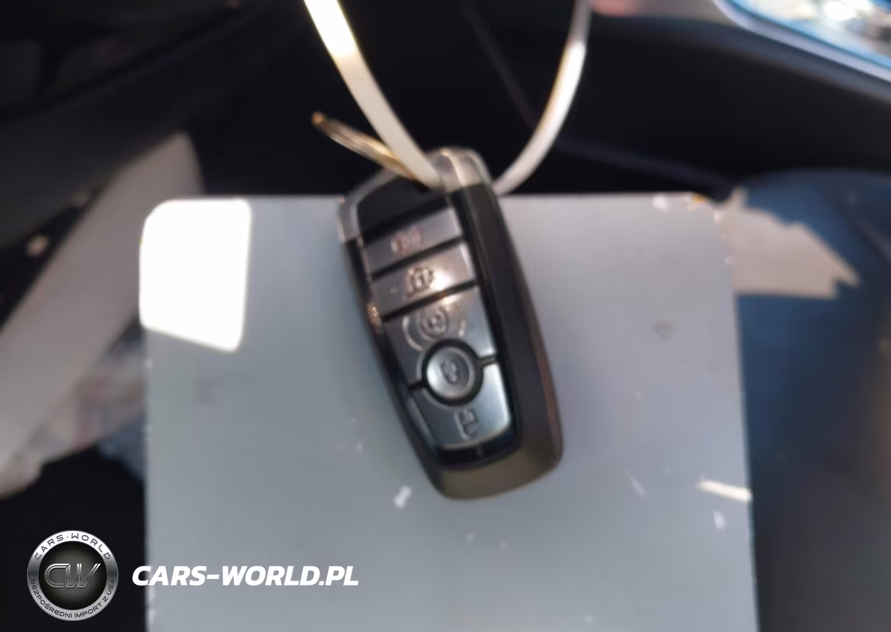 2022 Ford Explorer Xlt VIN:1FMSK7DH3NGC28872 - 11