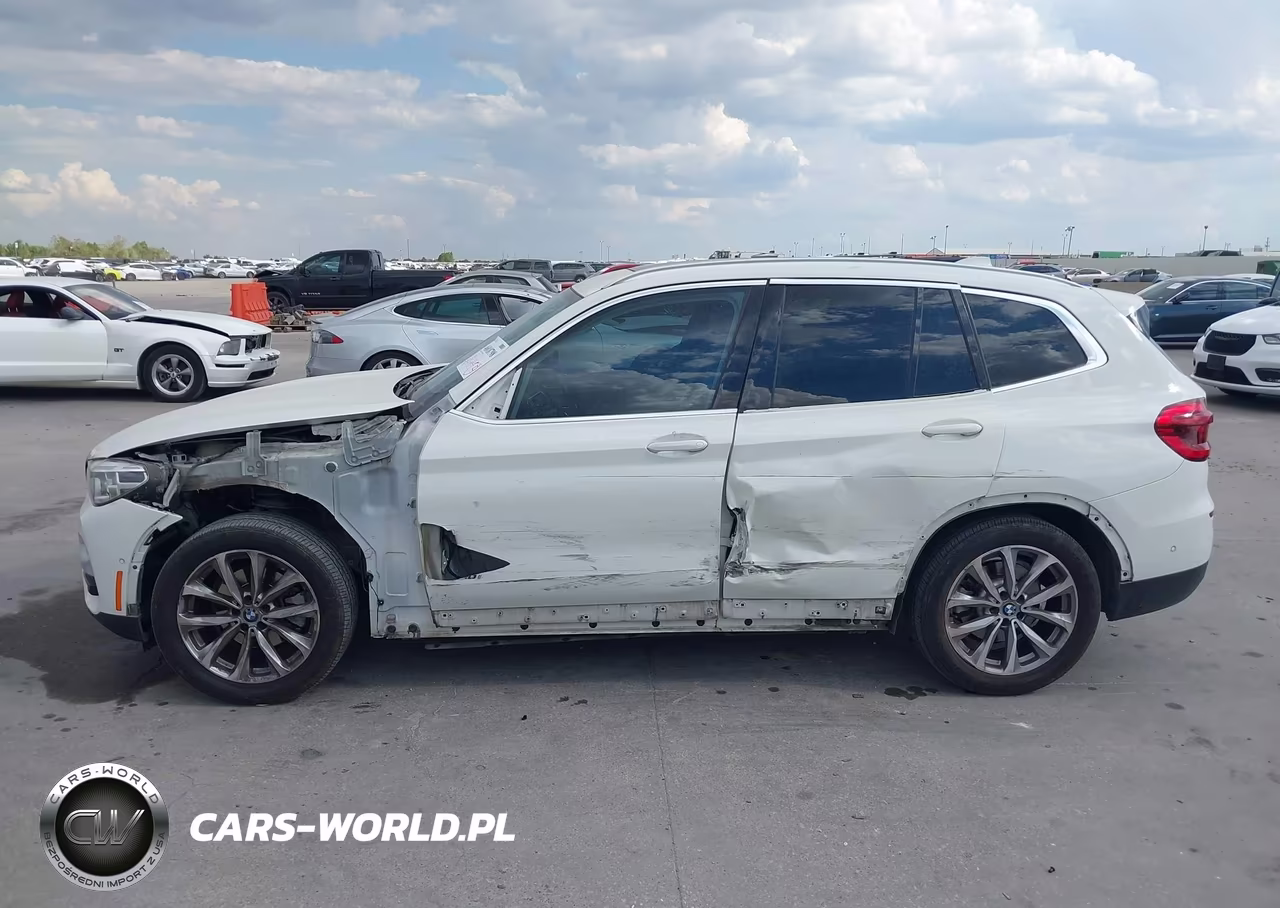2018 BMW X3 xDrive30I VIN:5UXTR9C53JLC68699 - 15