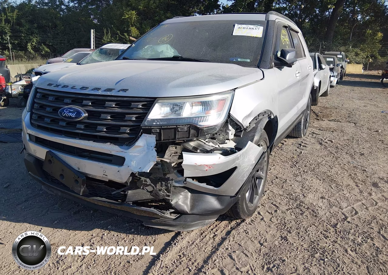 2017 Ford Explorer Xlt VIN:1FM5K8D88HGB77909 - 6