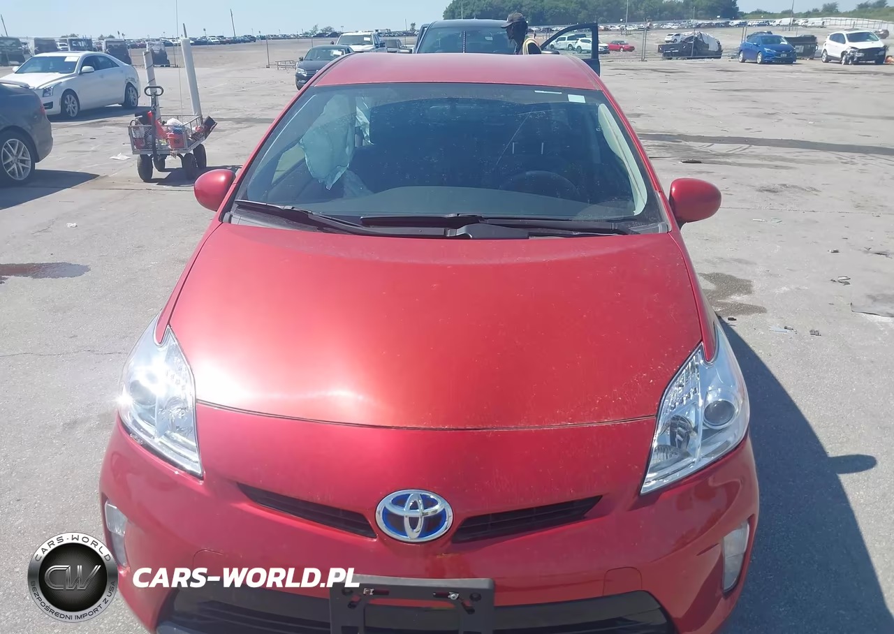 2013 Toyota Prius Two VIN:JTDKN3DU5D1685427 - 11