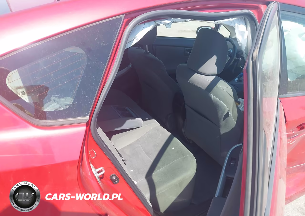 2013 Toyota Prius Two VIN:JTDKN3DU5D1685427 - 8