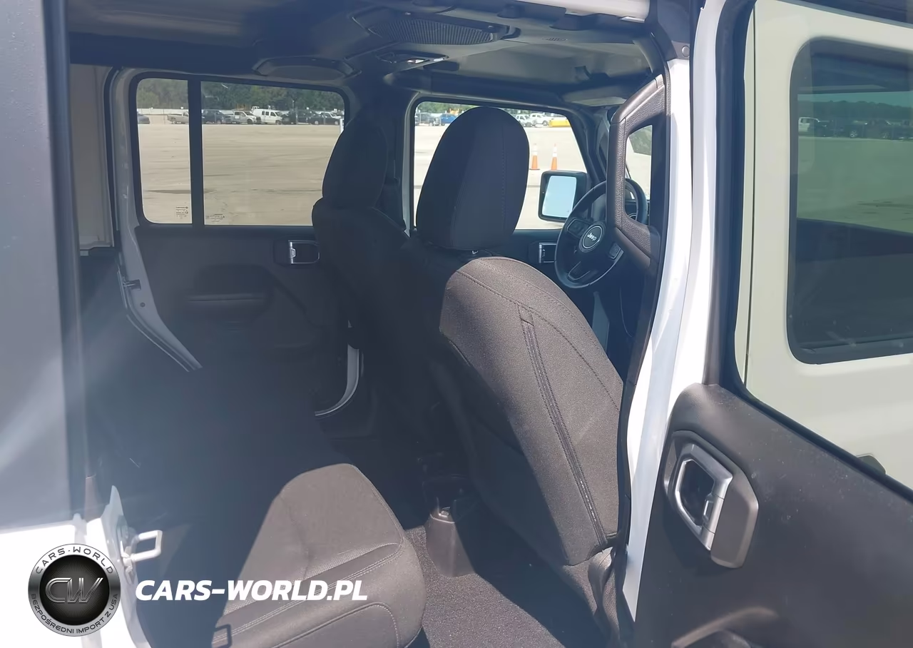 2018 Jeep Wrangler Unlimited Sport S 4X4 VIN:1C4HJXDG6JW227322 - 8