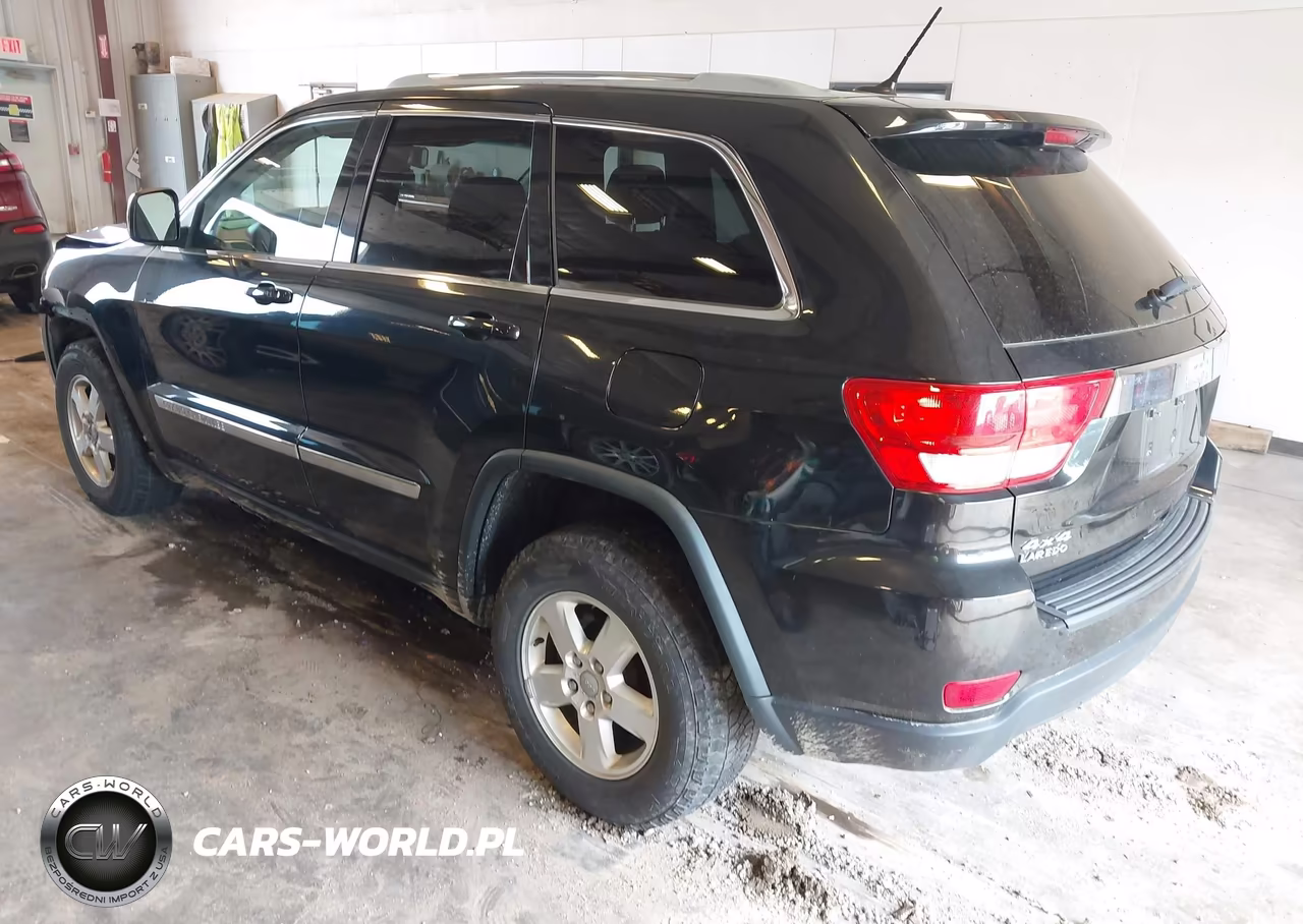 2012 Jeep Grand Cherokee Laredo VIN:1C4RJFAG6CC344518 - 3