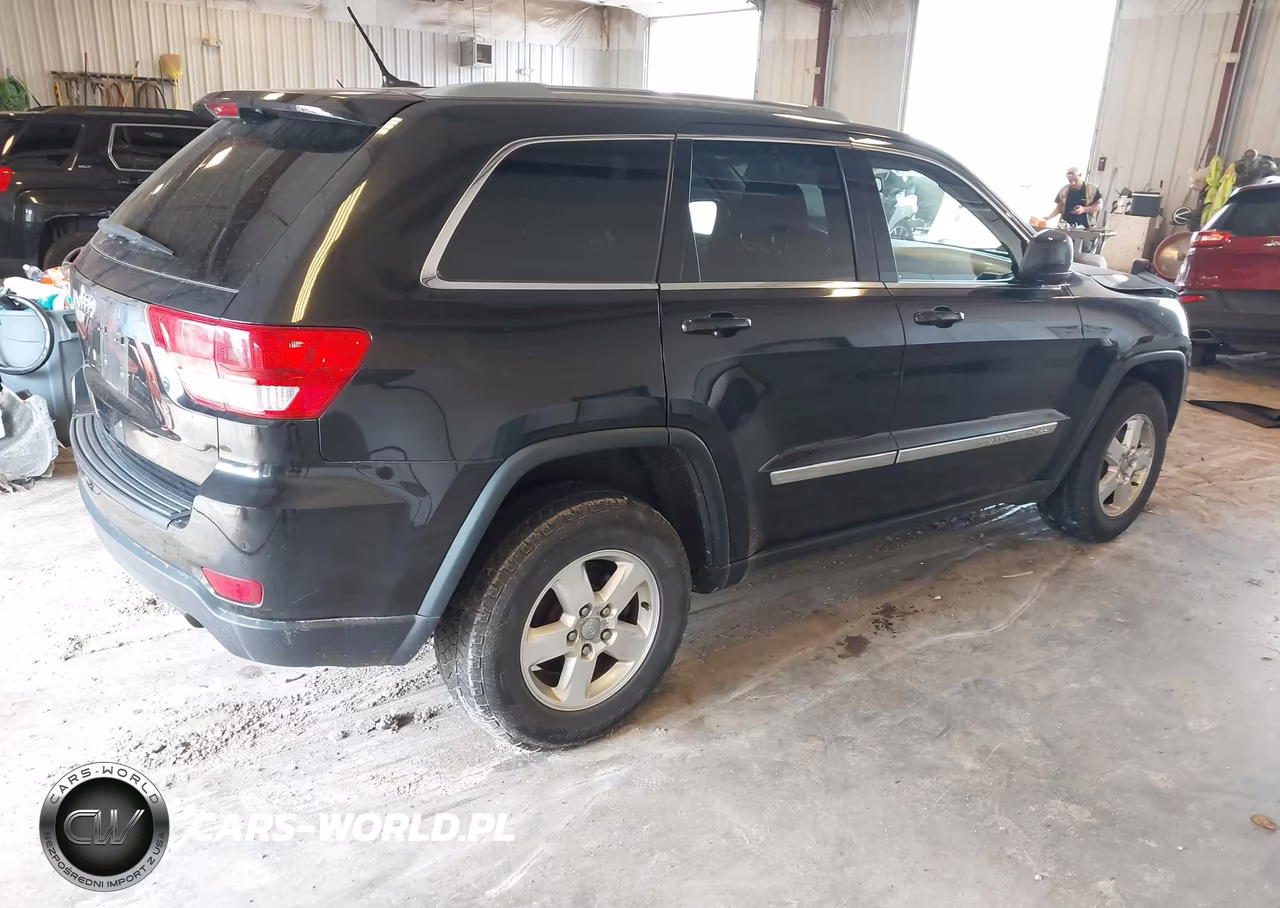 2012 Jeep Grand Cherokee Laredo VIN:1C4RJFAG6CC344518 - 4