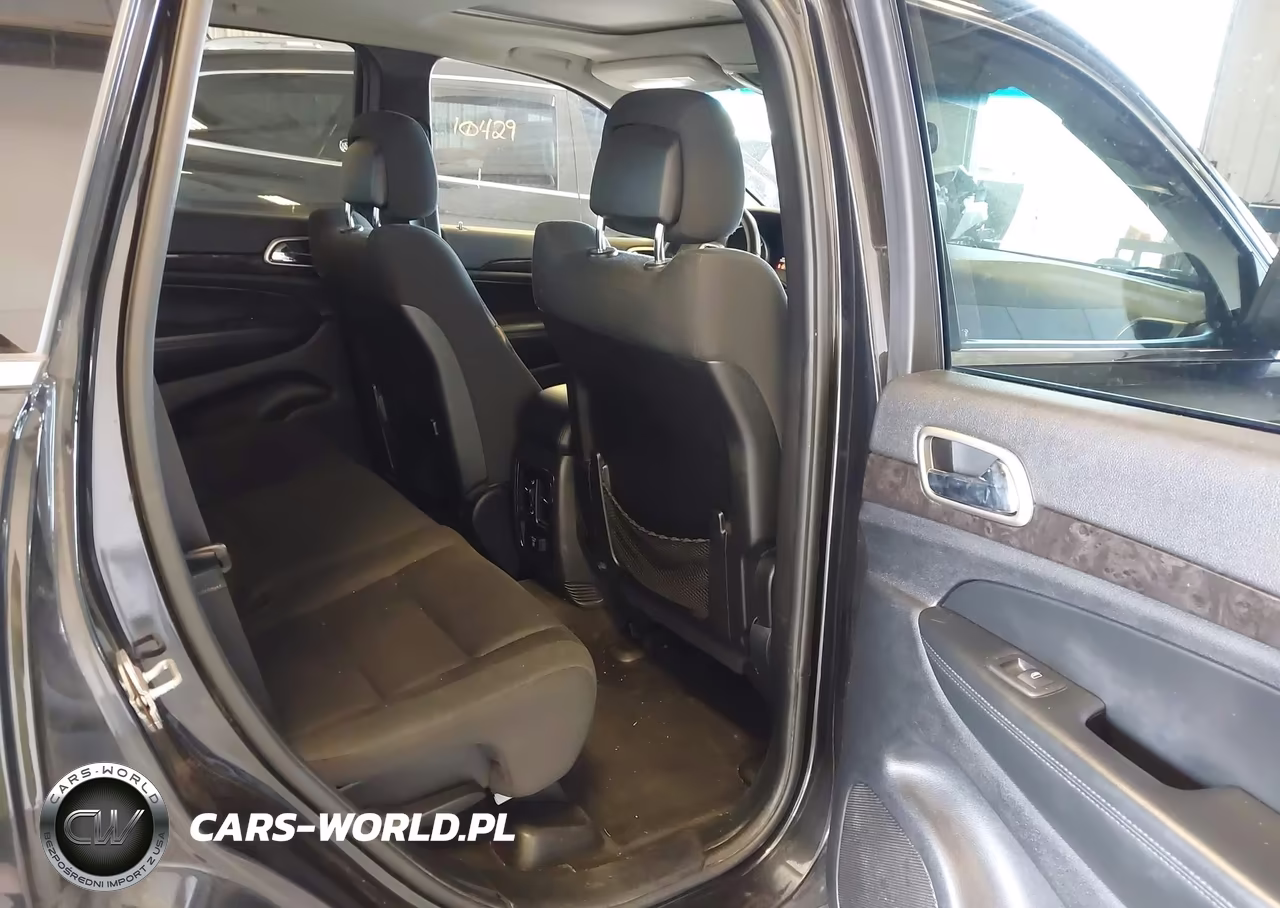 2012 Jeep Grand Cherokee Laredo VIN:1C4RJFAG6CC344518 - 8