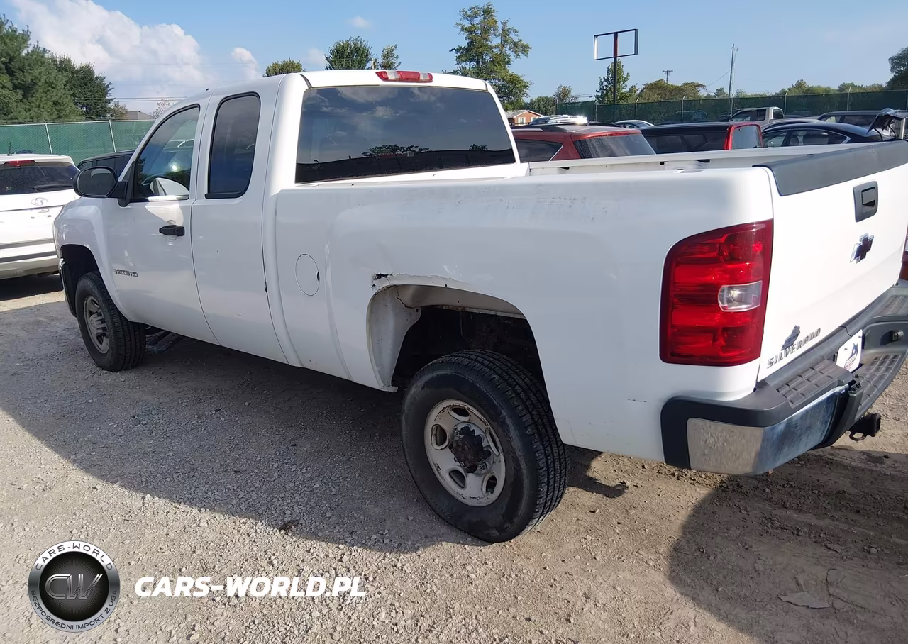 2007 Chevrolet Silverado 2500Hd Work Truck VIN:1GCHC29K07E527091 - 3