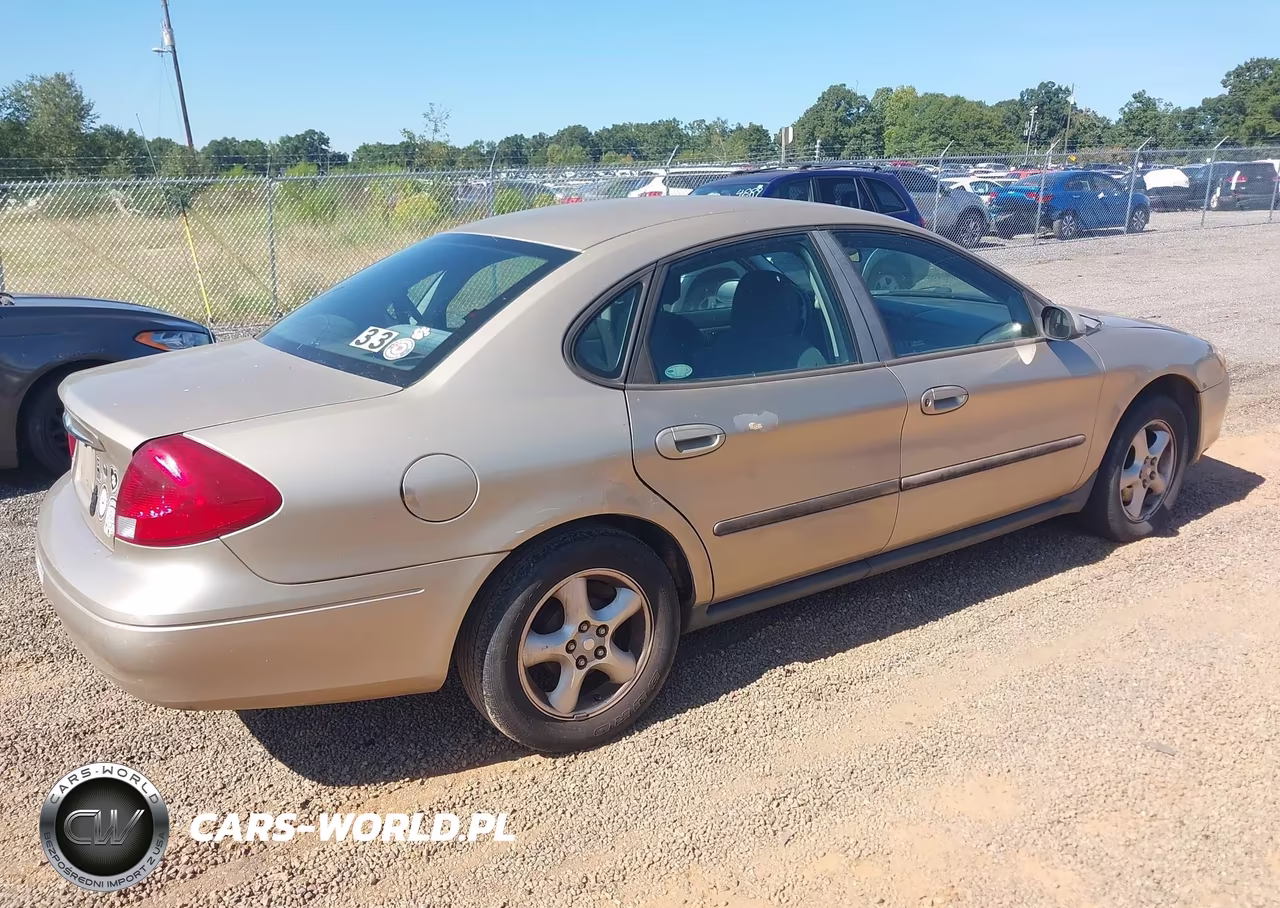 2001 Ford Taurus VIN:1FAFP55U21A116462 - 4