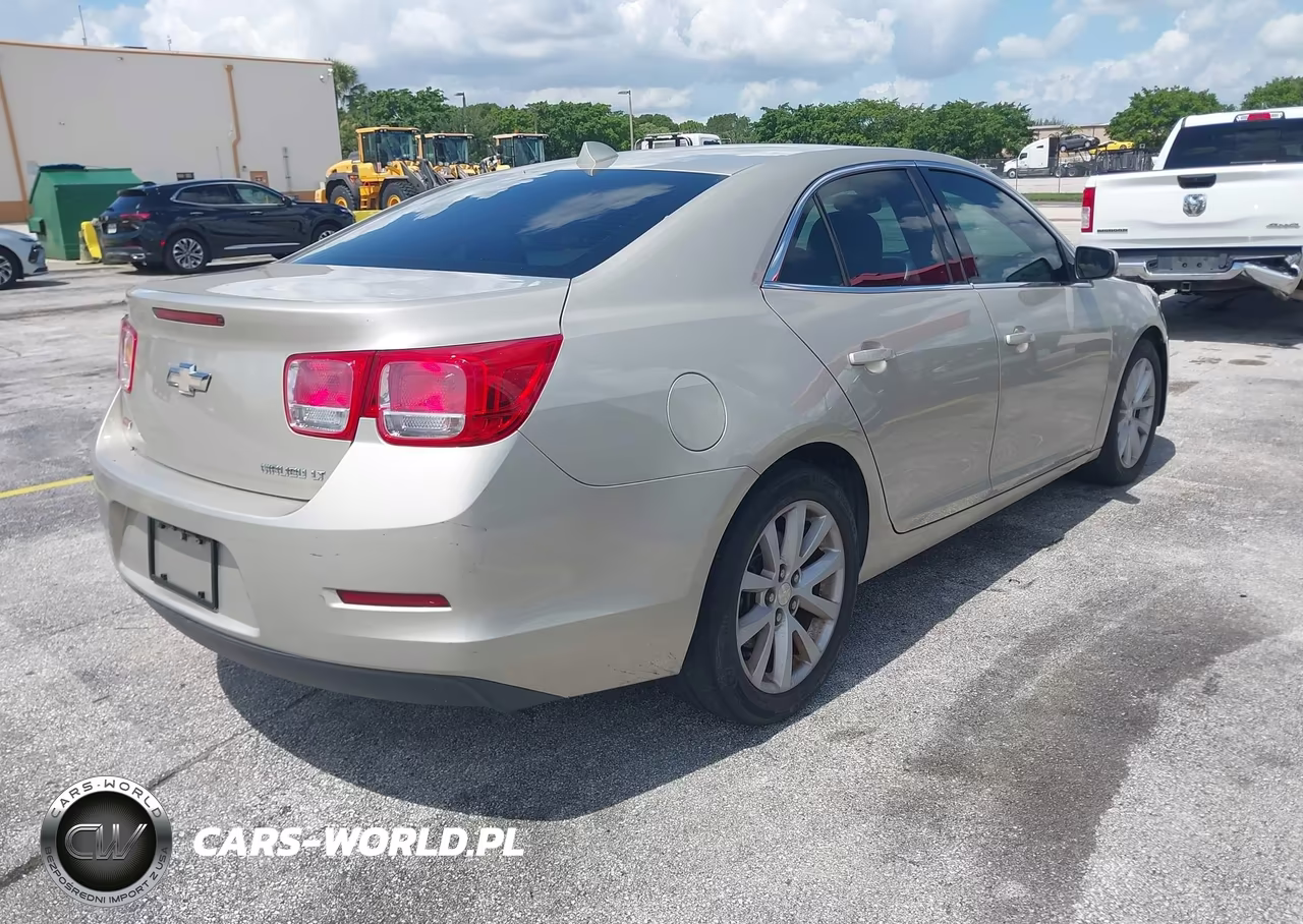 2014 Chevrolet Malibu 3Lt VIN:1G11G5SX2EF199668 - 4