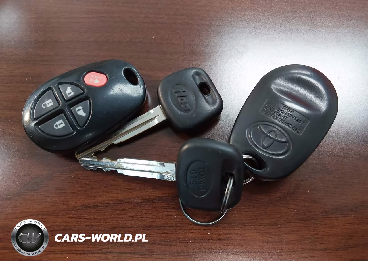 2011 Toyota Sienna Le V6 VIN:5TDKK3DC4BS165168 - 11