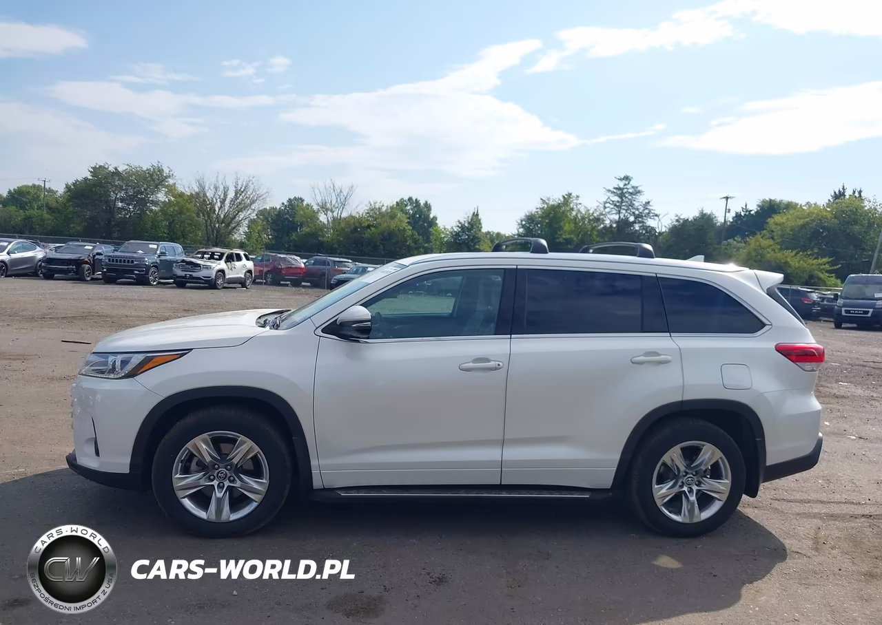 2018 Toyota Highlander Limited VIN:5TDDZRFH7JS894604 - 14