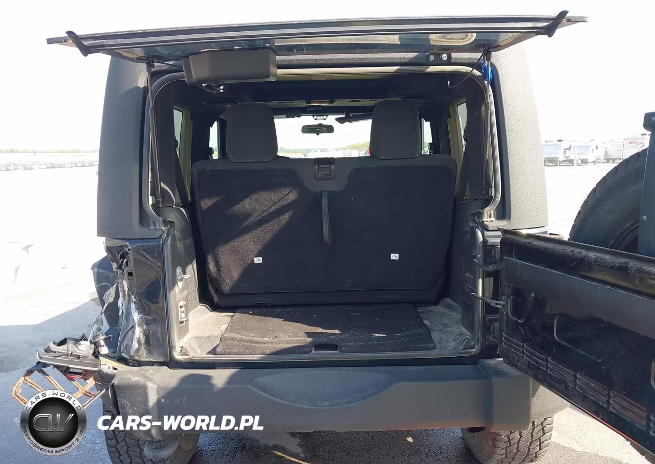 2011 Jeep Wrangler Sport VIN:1J4AA2D15BL508198 - 17