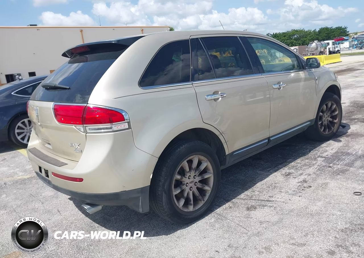 2011 Lincoln Mkx VIN:2LMDJ8JK9BBJ32379 - 4