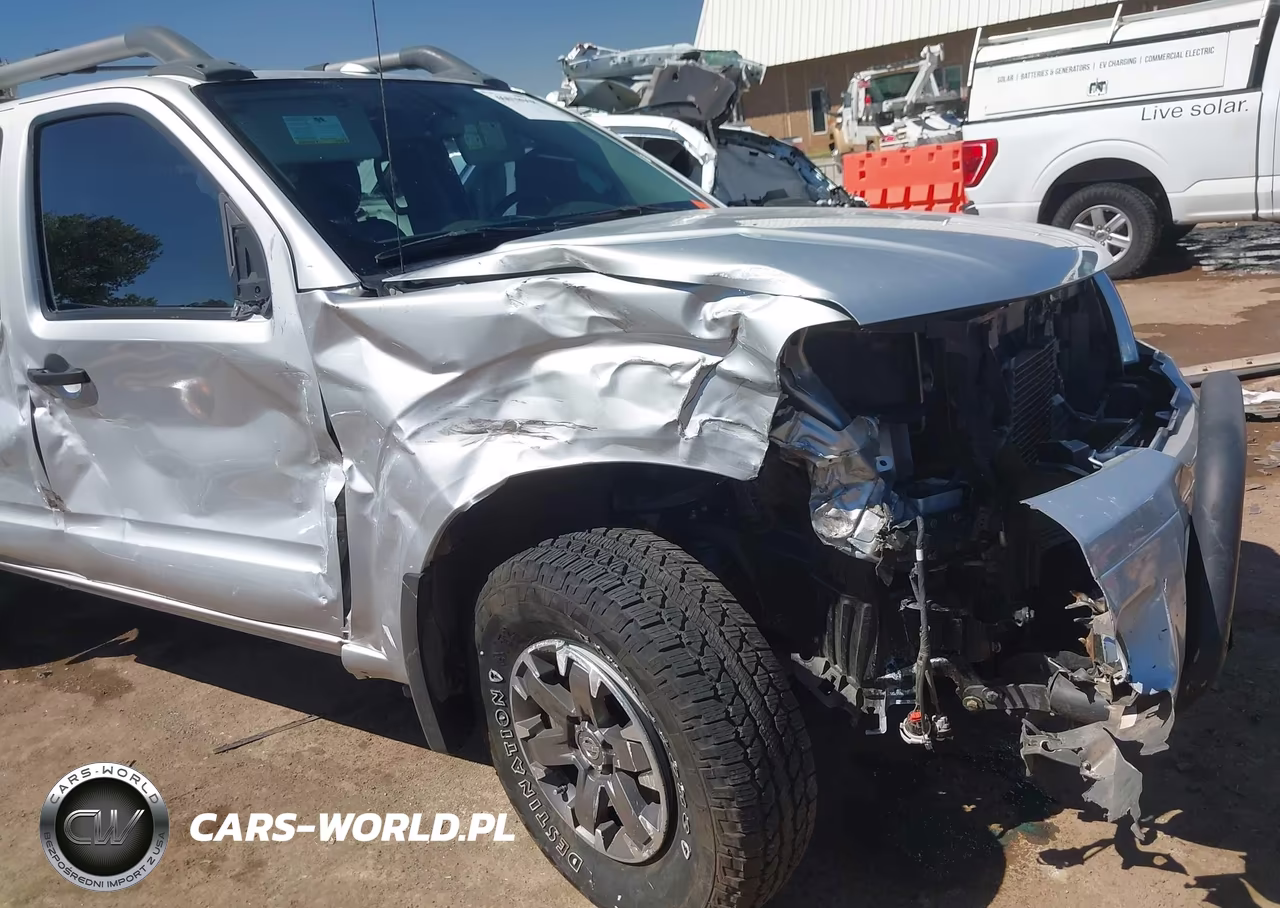 2018 Nissan Frontier Pro-4X VIN:1N6DD0EV0JN752681 - 6