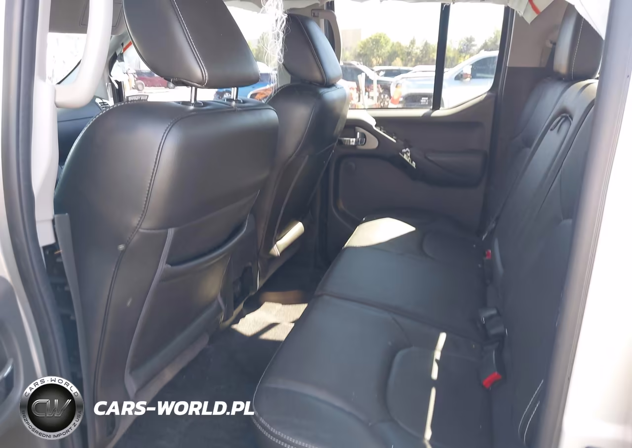 2018 Nissan Frontier Pro-4X VIN:1N6DD0EV0JN752681 - 8