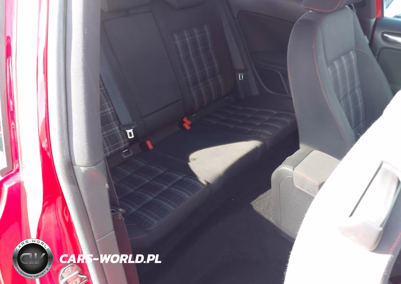 2010 Volkswagen Gti 2-Door VIN:WVWFD7AJXAW238418 - 8