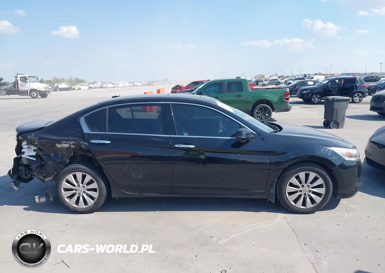 2013 Honda Accord Touring VIN:1HGCR3F93DA015832 - 13
