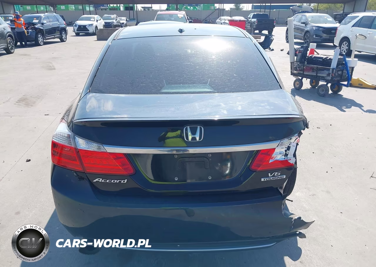 2013 Honda Accord Touring VIN:1HGCR3F93DA015832 - 16