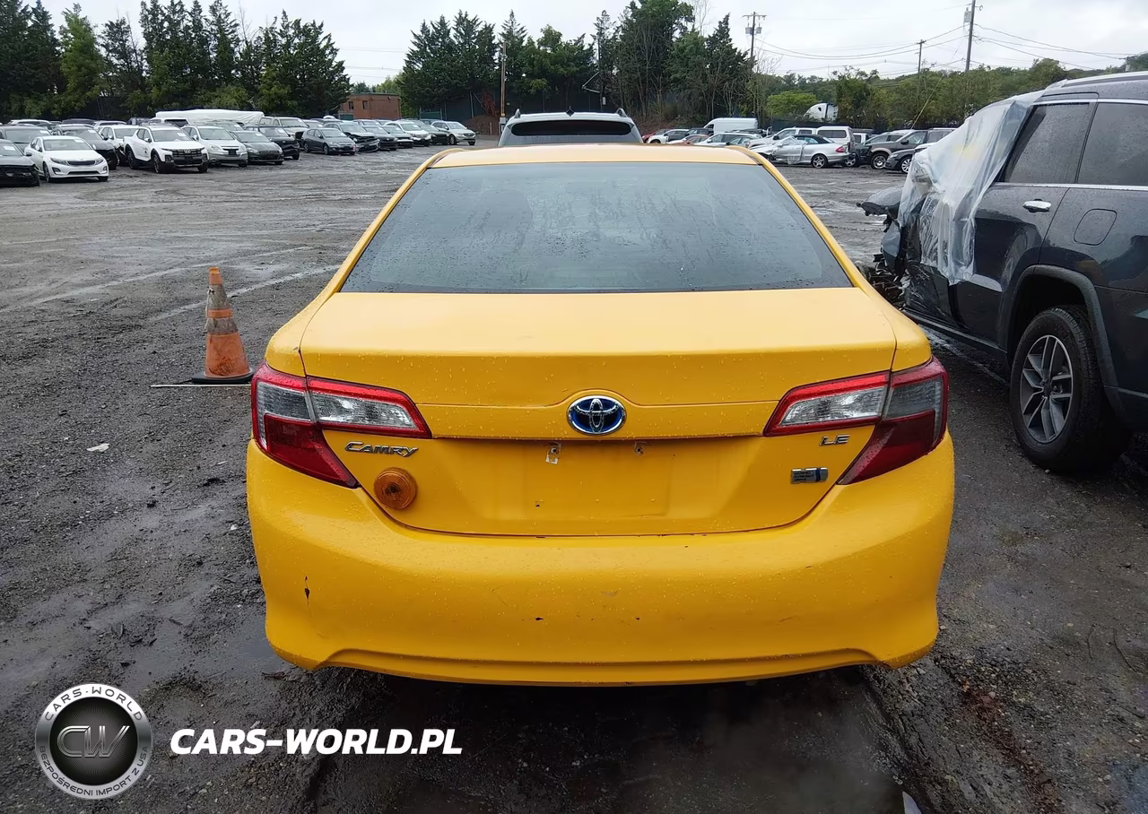 2013 Toyota Camry Hybrid Le VIN:4T1BD1FK2DU079676 - 16