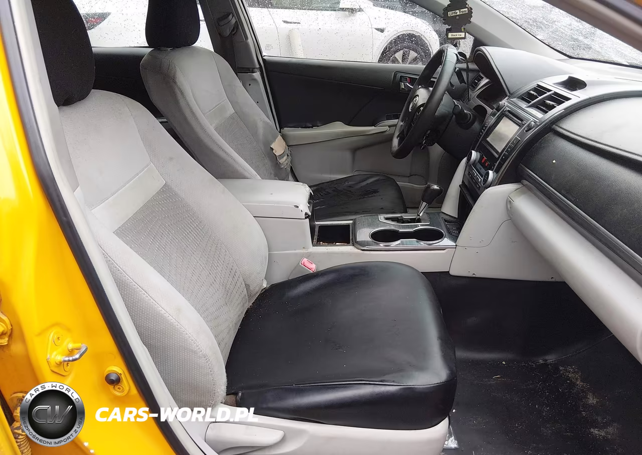 2013 Toyota Camry Hybrid Le VIN:4T1BD1FK2DU079676 - 5