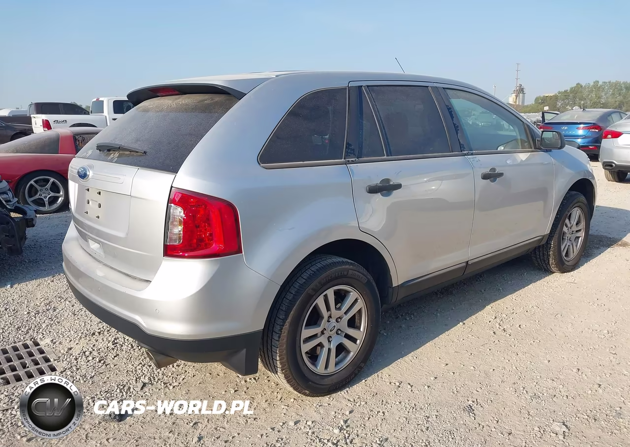 2012 Ford Edge Se VIN:2FMDK3GC6CBA45102 - 4