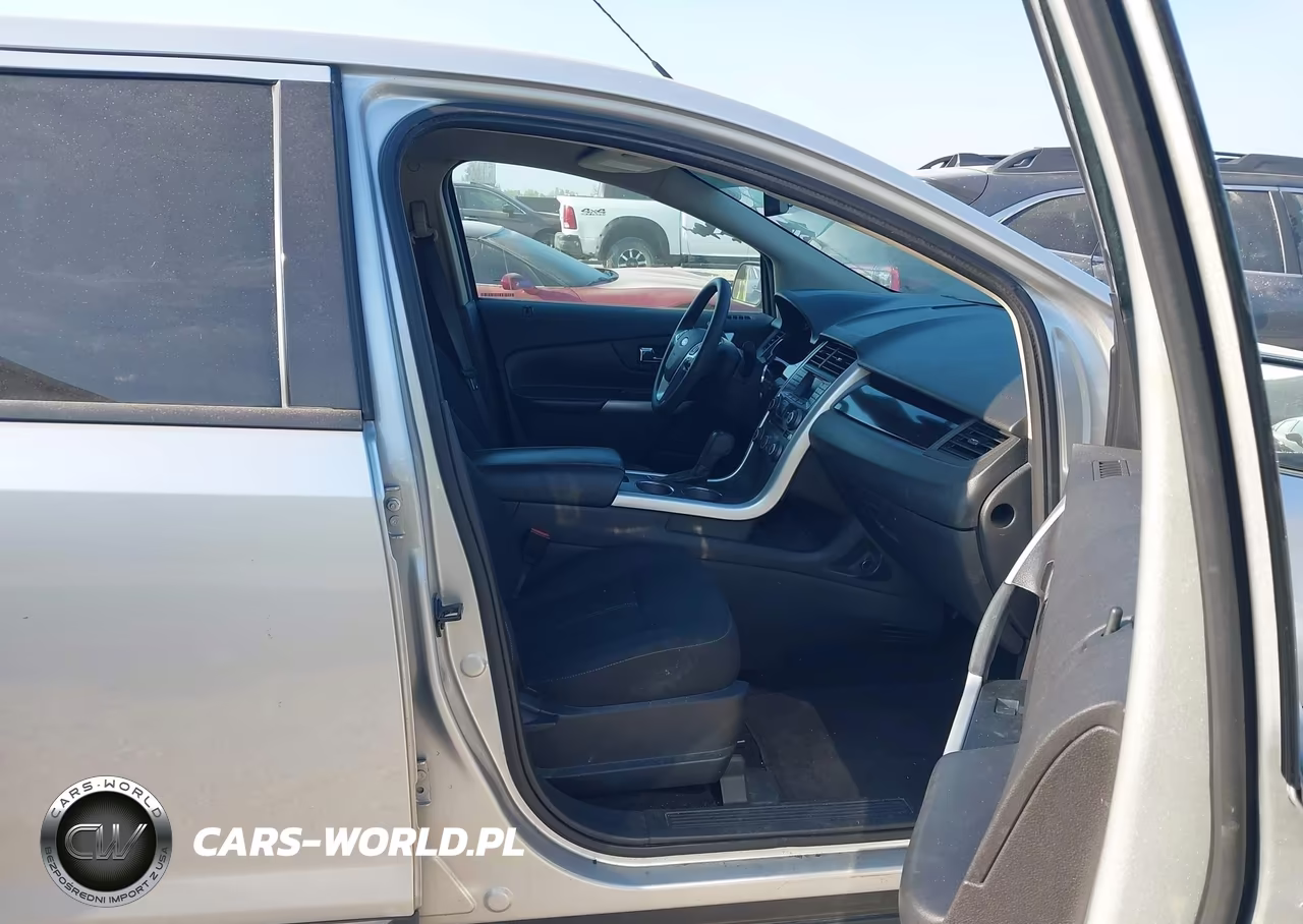 2012 Ford Edge Se VIN:2FMDK3GC6CBA45102 - 5