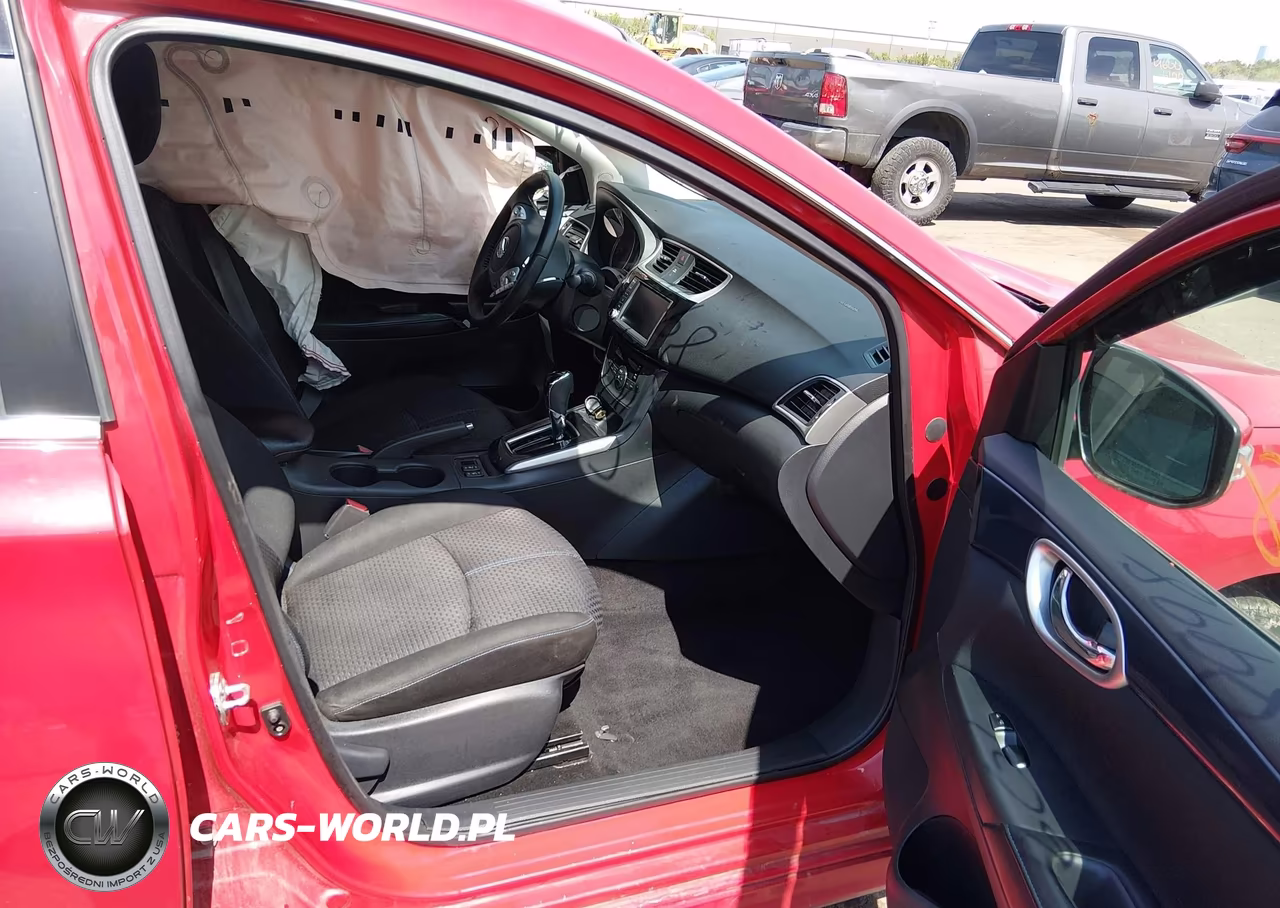 2019 Nissan Sentra Sr VIN:3N1AB7AP0KY330560 - 5