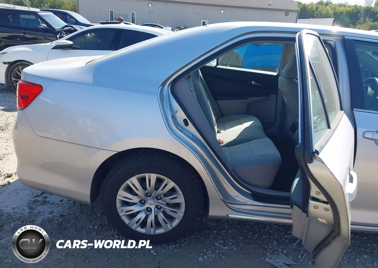 2012 Toyota Camry Le VIN:4T1BF1FK8CU025694 - 8