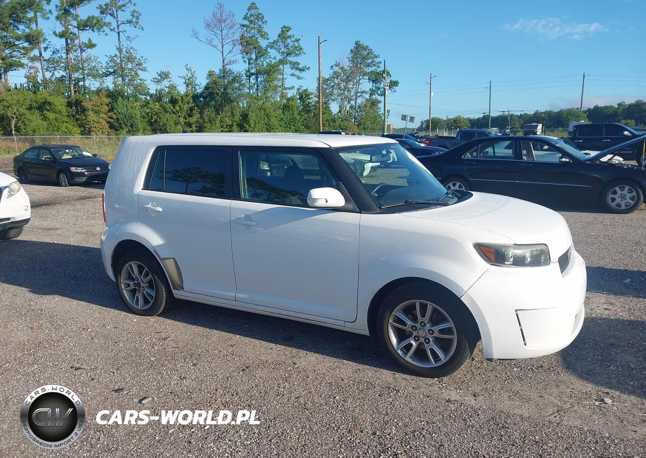 2010 Scion Xb – zdjęcie 1 z 11
