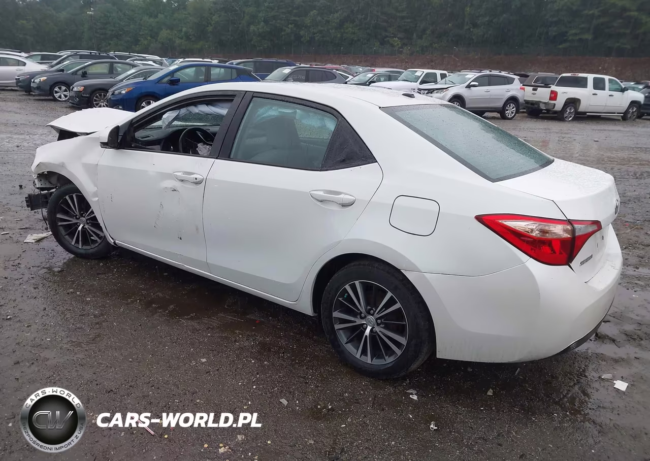 2017 Toyota Corolla Le VIN:5YFBURHE2HP620058 - 3