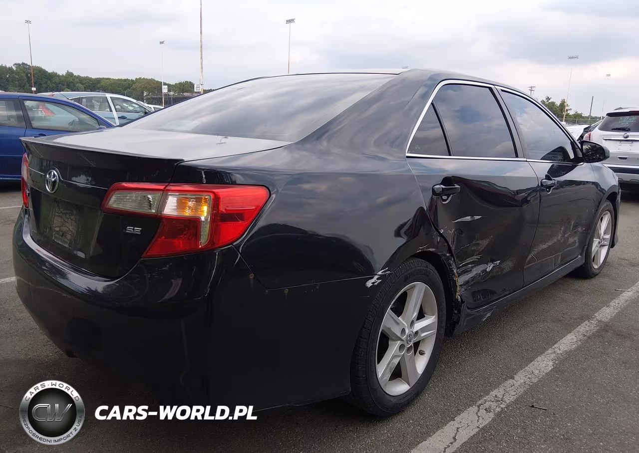 2014 Toyota Camry Se VIN:4T1BF1FK0EU404966 - 4