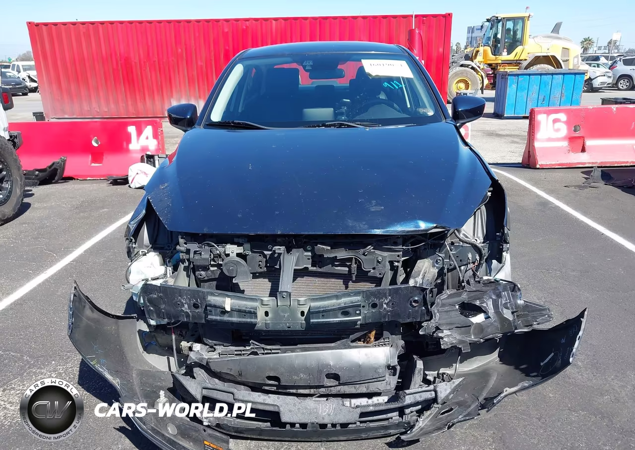 2018 Toyota Yaris Ia VIN:3MYDLBYV1JY310123 - 13