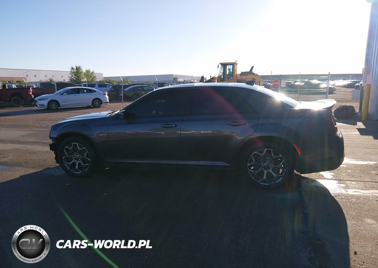 2017 Chrysler 300 300S Awd VIN:2C3CCAGG8HH534680 - 15