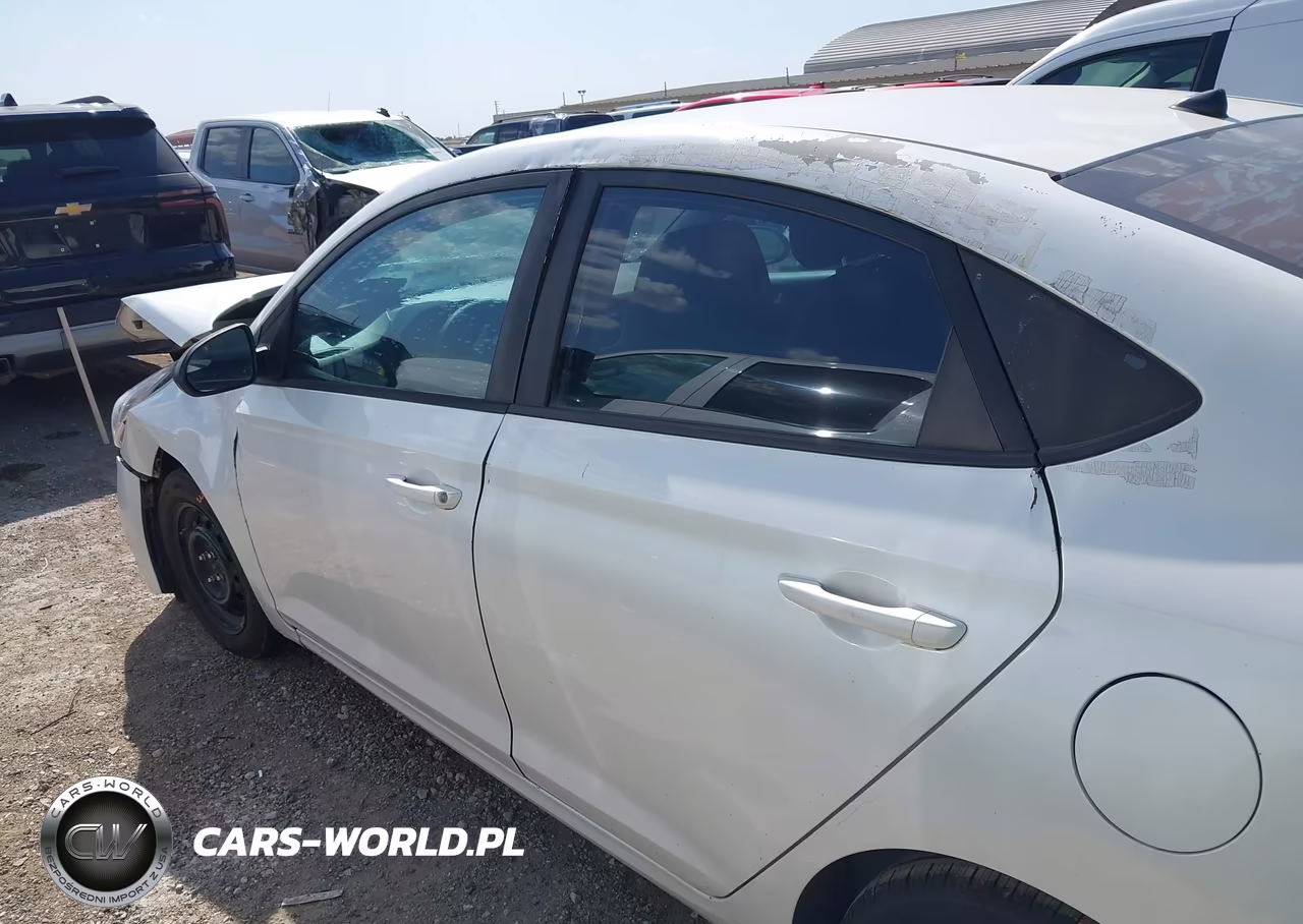 2020 Hyundai Accent Se VIN:3KPC24A64LE103323 - 13