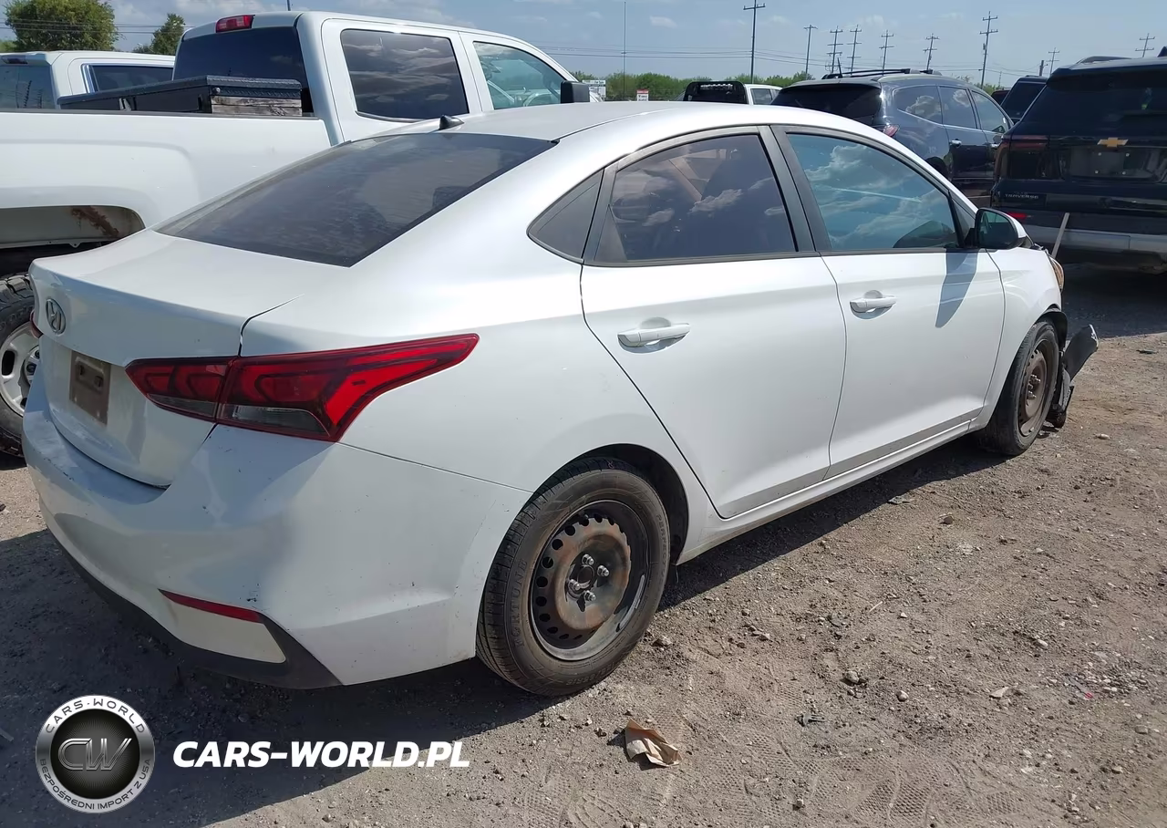 2020 Hyundai Accent Se VIN:3KPC24A64LE103323 - 4