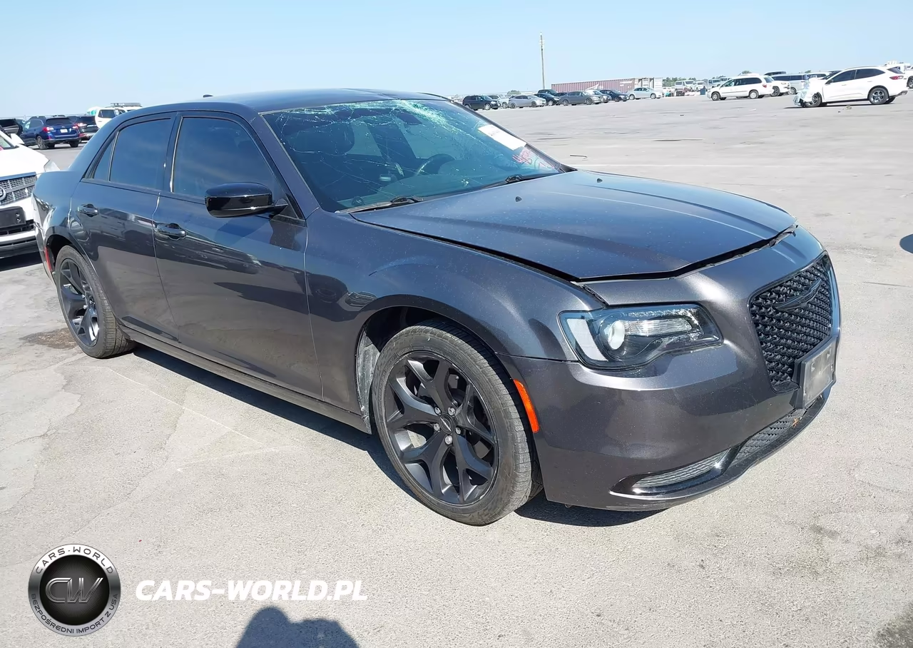 2021 Chrysler 300 Touring