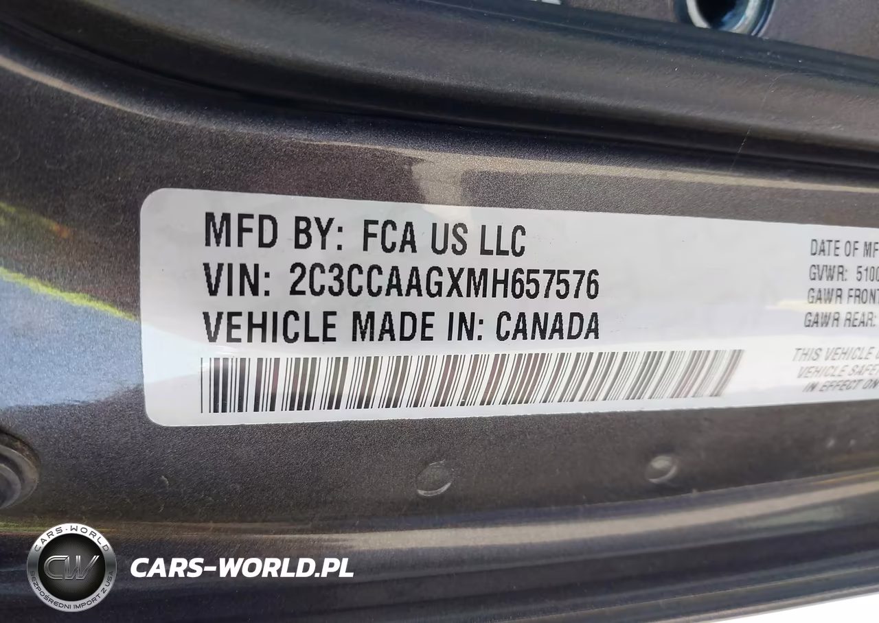 2021 Chrysler 300 Touring VIN:2C3CCAAGXMH657576 - 9