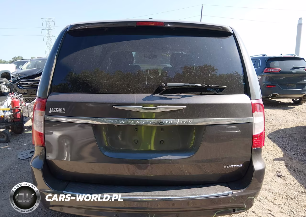 2016 Chrysler Town & Country Limited Platinum VIN:2C4RC1GG2GR303904 - 17
