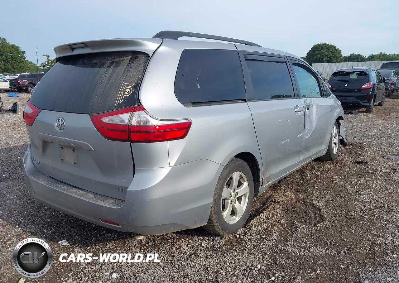 2016 Toyota Sienna Le 8 Passenger VIN:5TDKK3DC5GS707210 - 4