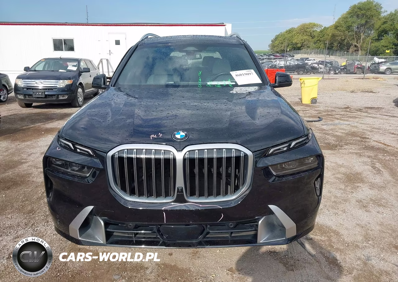 2025 BMW X7 xDrive40I VIN:5UX23EM00S9Y58427 - 13